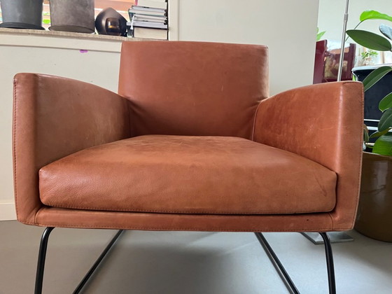 Image 1 of Design in stock beautiful & stylish leather chair