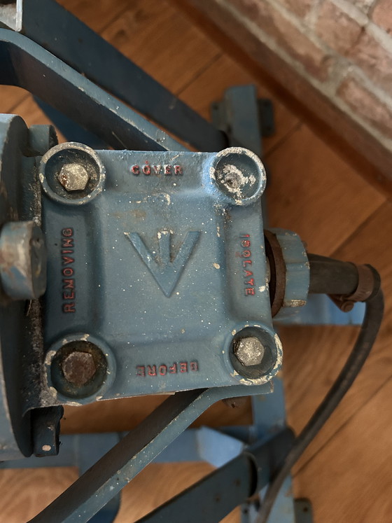 Image 1 of Vintage simplex industriële lamp