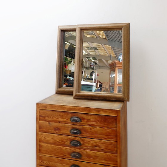 Image 1 of Paar rechteckige Wandspiegel mit rustikalen Holzrahmen