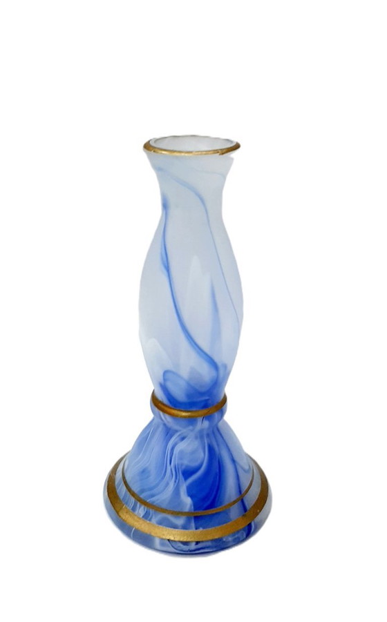 Image 1 of Vaso vintage in vetro opaco, blu e bianco