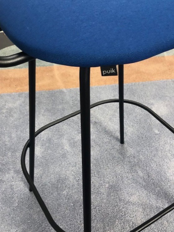 New Bar Stool Blue/Black Frame Richard Hutten PI For Puik – Barstools, Textile (photo 5 of 6)