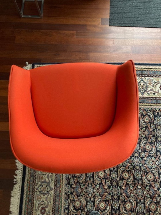 Image 1 of 6 Vitra softshell chairs