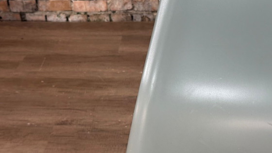 Image 1 of Vitra DSR grigio