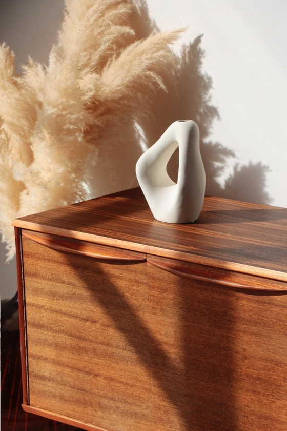 Image 1 of Meuble Vintage Zebrano et Noyer Morris of Glasgow