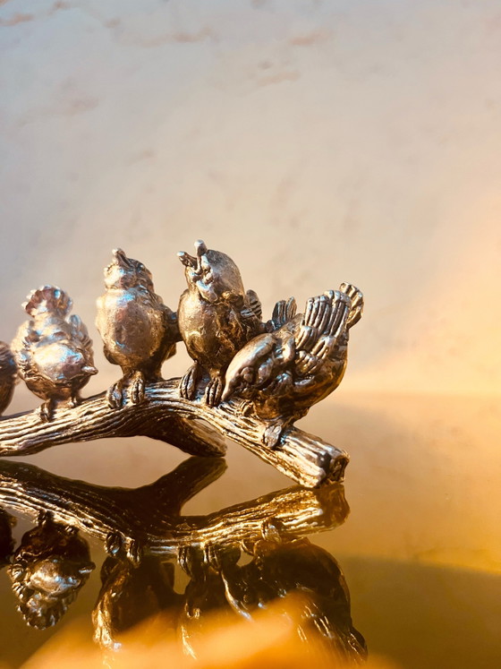 Pezzo di design! 5 uccelli placcati in argento su un ramo – Oggetti decorativi, Silver, Metal (photo 4 of 8)