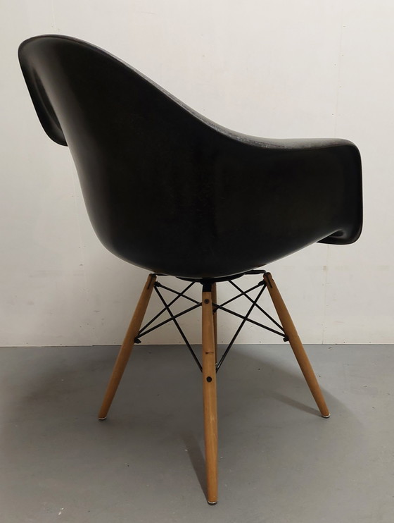 Image 1 of Bellissima poltrona Eames Miller