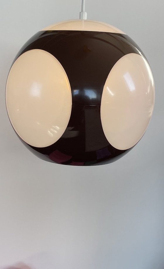 Lampada Space Age Massive Bug Eye, Modello Sfera Marrone, Vintage, Retro, Lampade a sospensione, Plastica (foto 8 di 10)