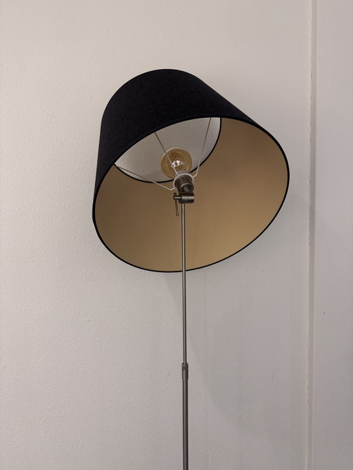 Lámpara de pie torcida de Feelings