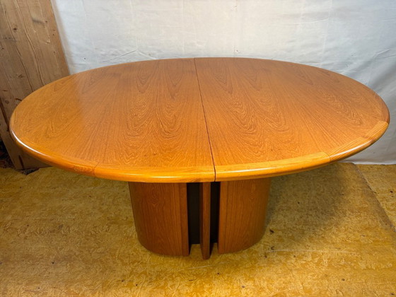 Vintage Skovby Extending Dining Table – Danish Teak – Scandinavian Design  A superb vintage Skovby extending (photo 3 of 13)