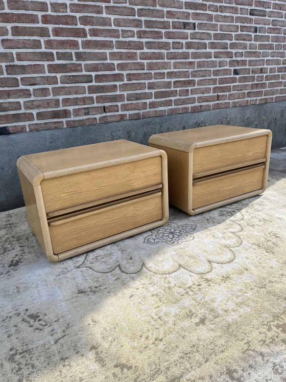 Ensemble vintage de commodes en chêne clair style Space Age années 1970 – Wood (photo 4 of 15)