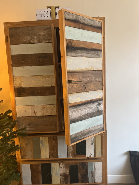 Image 1 of Mobiletto in legno di quercia recuperato di Piet Hein