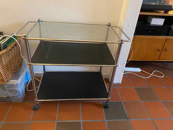 Image 1 of Table de service - table roulante