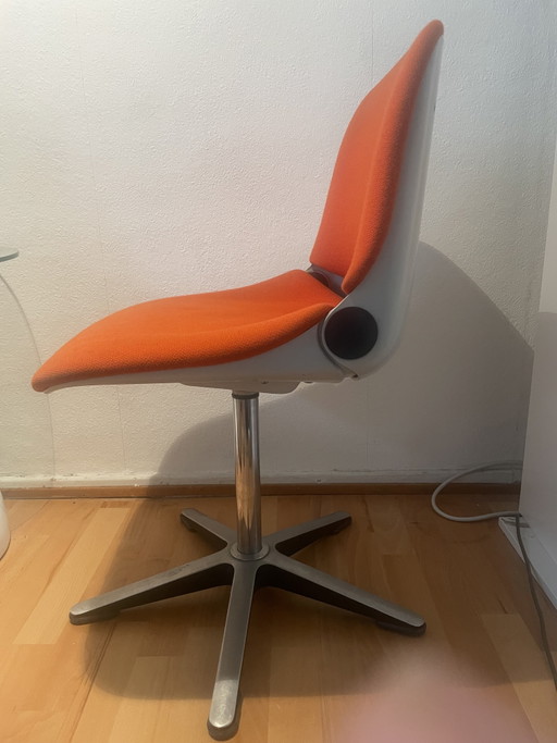 Sedia girevole Wilkhahn 224/1 Vintage Space Age – Arancione – draaistoelen, Textile, Plastic (photo 2 of 5)