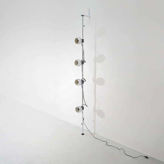 Lampe chromée du sol au plafond, années 1970 – Lampadaires, Metal (photo 4 of 13)