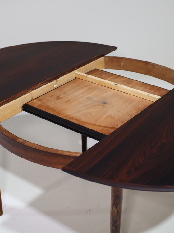 Image 1 of Ronde eettafel uitschuifbaar Skovby butterfly leaf palissander