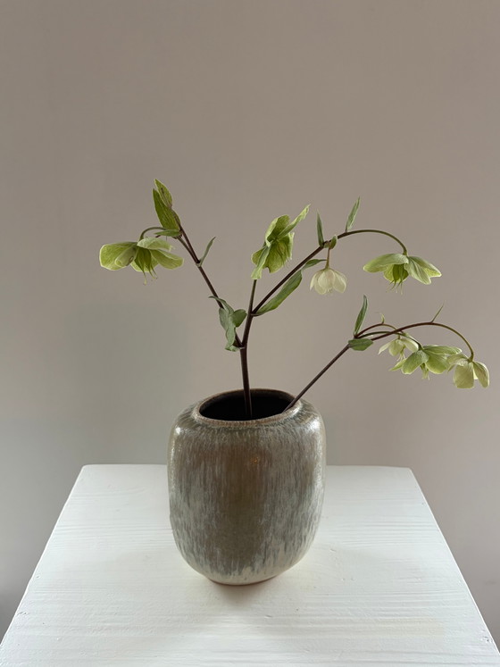 Vase en céramique vintage – Ceramic, Mid Century Modern (photo 3 of 5)