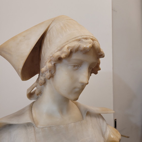 Image 1 of Busto “Mujer Bretona” En Alabastro, Art Nouveau, Circa 1900 – Francia