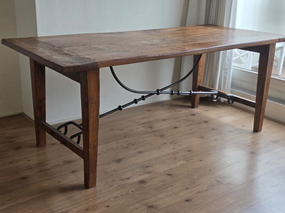 Tavolo da pranzo antico spagnolo con gambe a cavalletto - Legno massello e ferro battuto (200x89 cm) (photo 5 of 20)