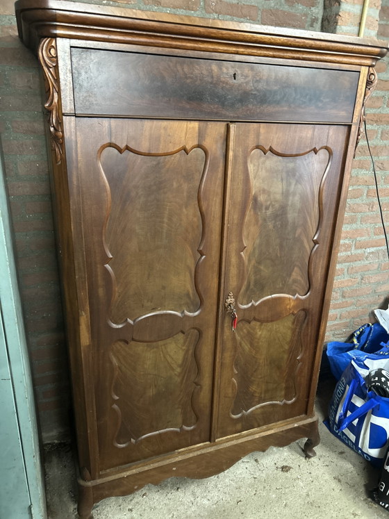 Kommode aus Walnussholz – Schränke, Wood (photo 2 of 5)