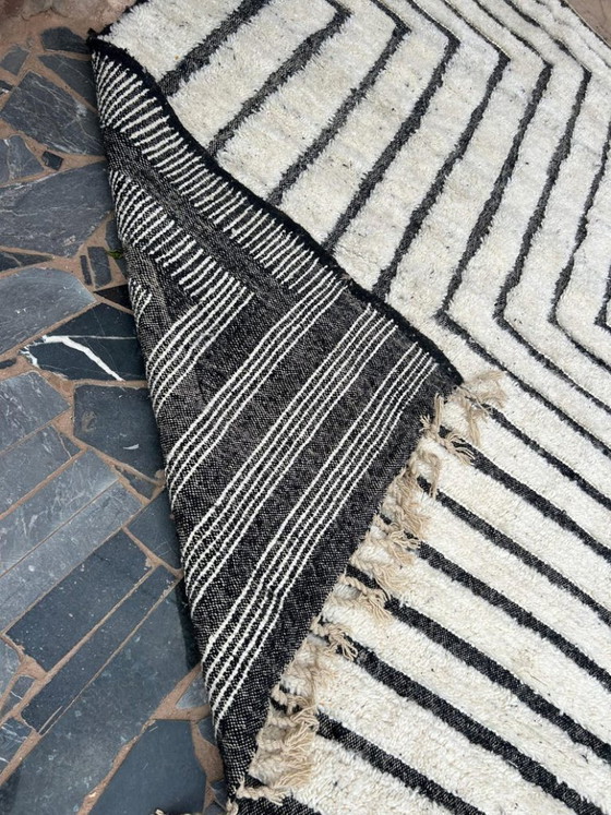 Image 1 of Marokkanischer Berberteppich 250 cm x 150 cm