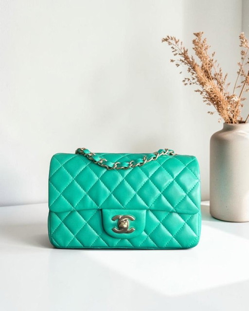 Chanel Classic Flap Mini - 20 cm gewatteerd lamsleer, groen, goudkleurige hardware, serie 18