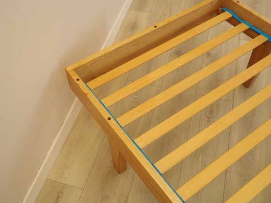 Image 1 of Essenhouten bed, Deens design, jaren 70, gemaakt in Denemarken.