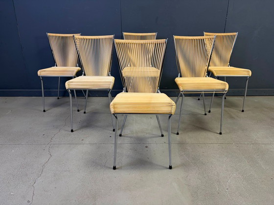 Vintage 'Scoubidou' stoelen, set van 6 - jaren 60 – Eetkamerstoelen, Metal, Plastic (photo 3 of 9)