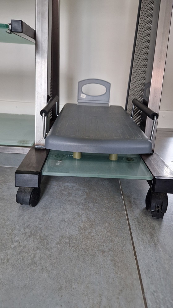 Image 1 of Table d'ordinateur