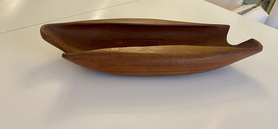 Image 1 of Handgearbeitete organische Teakholzschale 