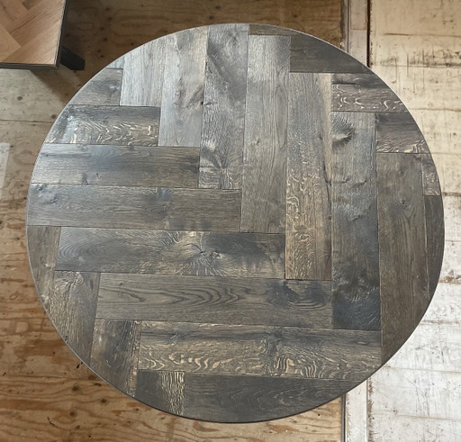 Round Dining Table Rustic Oak.