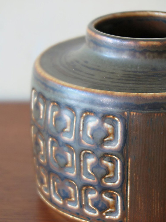 Vase by Valdemar Petersen for Bing & Grondahl Denmark, 1960s, set of 3 – Ceramic (photo 6 of 8)