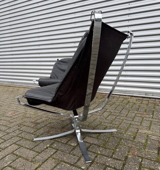 Image 1 of Set vintage Vatne Møbler Falcon di Sigurd Resell: 2 alti + 2 bassi + Hocker