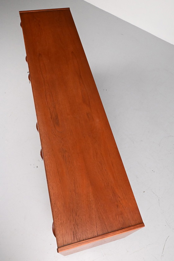 Tage Olofsson Ulferts sideboard (photo 12 of 12)