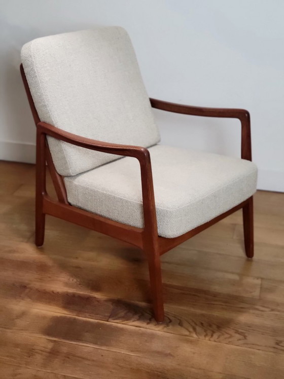 Image 1 of Vintage armchair FD 109 by Ole Wanscher for France & Daverkosen