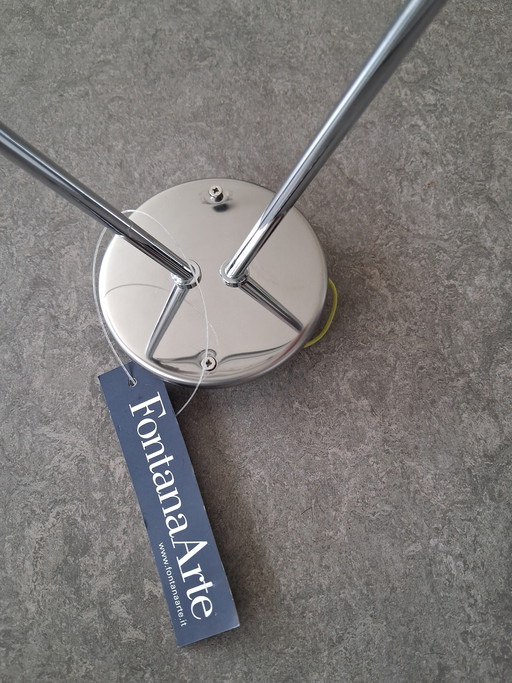 Scintilla AT1S chrome ceiling lamp.