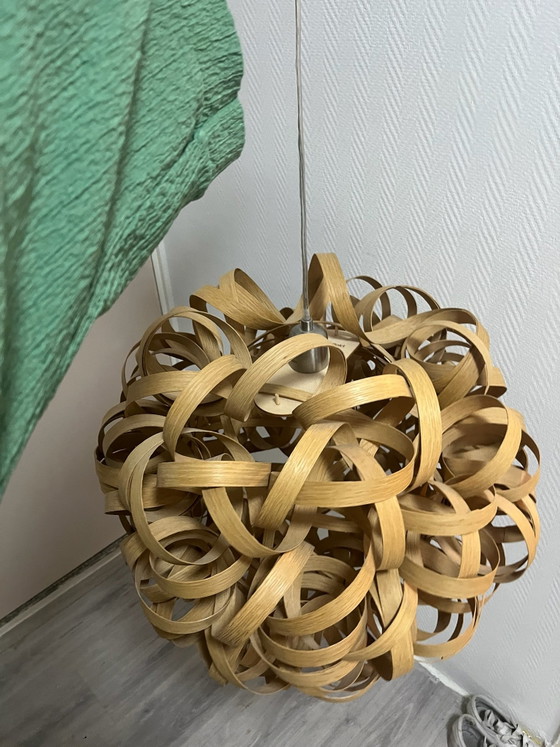 Exklusive Tom Raffield Handgefertigte Eichenholz Pendelleuchte (ø 58 cm), Pendelleuchten, Beige (Foto 5 von 6)