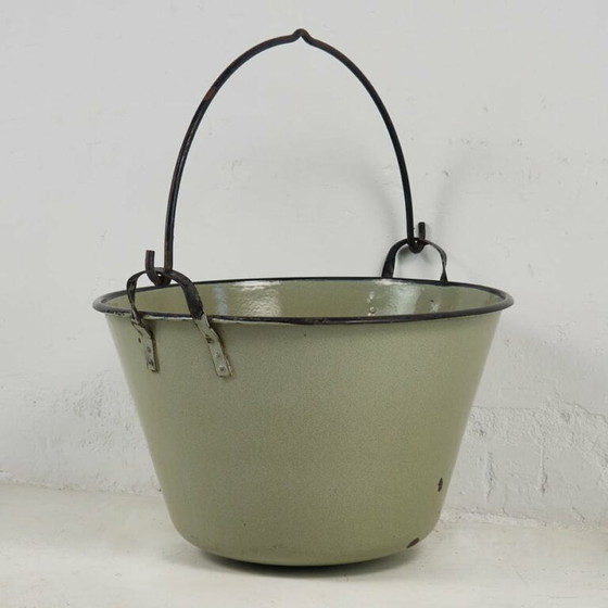 Caldero antiguo esmaltado verde (c.1920) – Objetos decorativos, Metal, Rustic (photo 7 of 9)