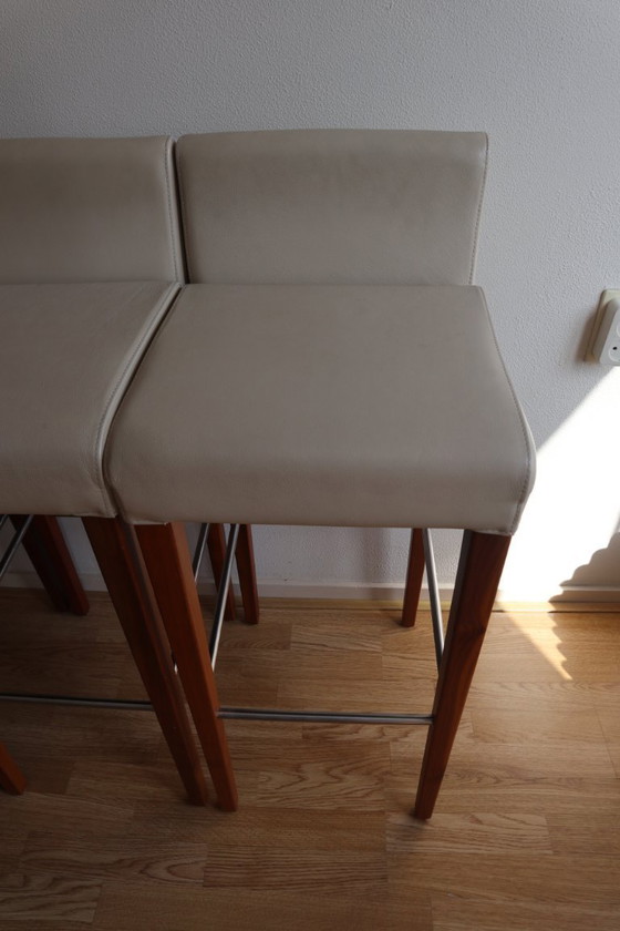 Image 1 of 4 Hülsta bar stools in perfect condition - optional bar table for small additional charge