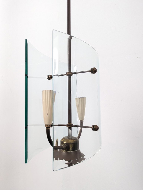 Image 1 of Lampada a sospensione in vetro curvato e ottone di Pietro Chiesa per Fontana Arte, anni '40