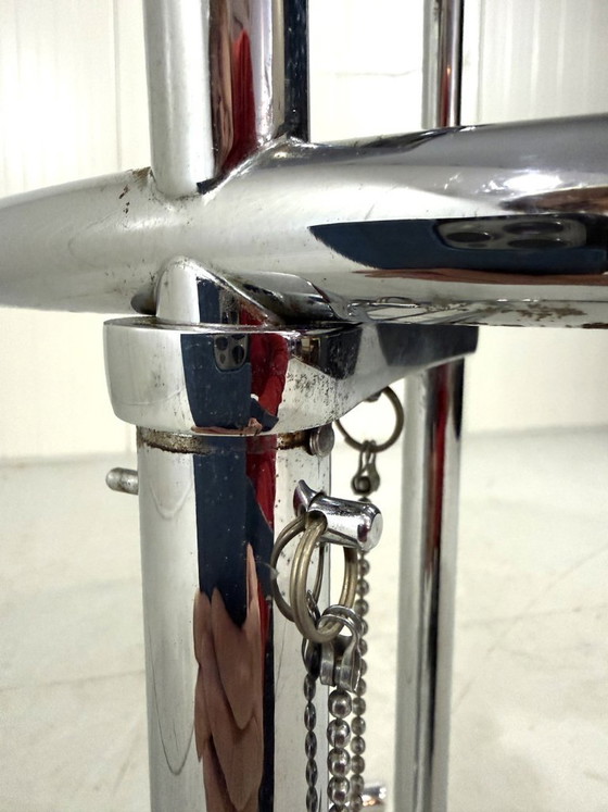 Eileen Gray Tavolino regolabile E1027 Vereinigte Werkstätten – Vereinigte Werkstatten, Tavolini, Chrome (photo 8 of 16)