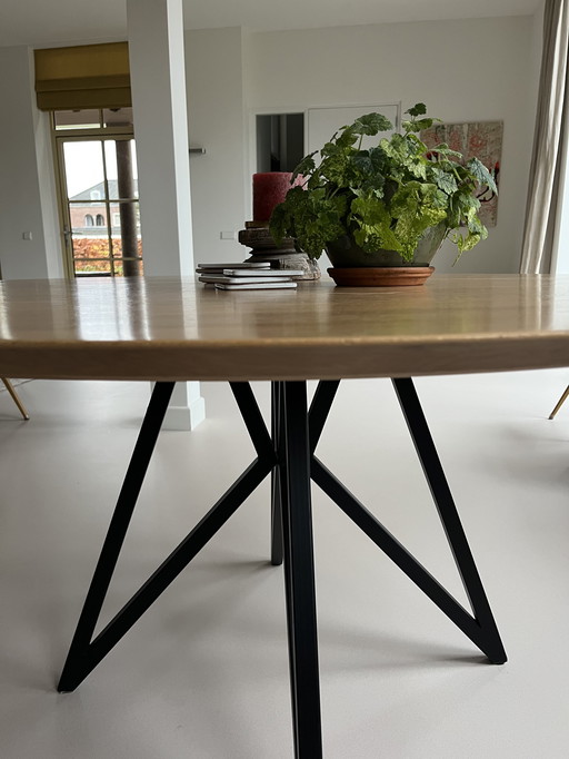 Ronde tafel Studio Henk Butterfly quad rond 140 cm