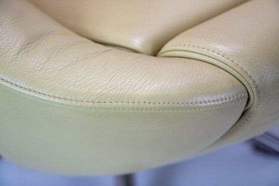 Image 1 of Fauteuil inclinable Cassina Dodo – conçu par Toshiyuki Kita