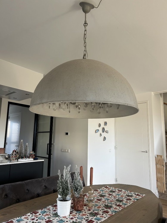 Image 1 of Robuste Metall-Pendelleuchte im modernen Kronleuchter-Design, 90 cm