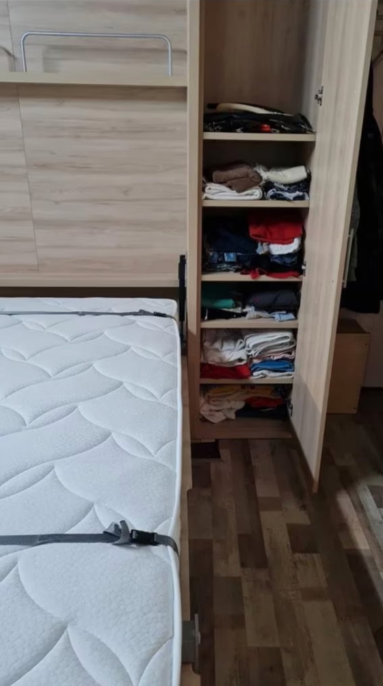 Image 1 of Cama plegable Easyliving 140x200: cama abatible de lujo + mueble auxiliar + colchón (factura)