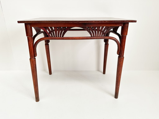 Vintage Authentique Table Thonet No 8121 | Table Bentwood