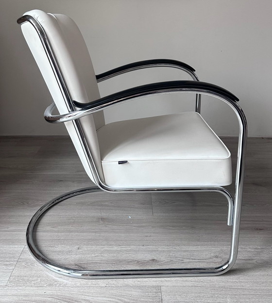 Sillón de diseño Gispen 412, Sillones, Cromo, Cuero, Blanco (foto 6 de 7)
