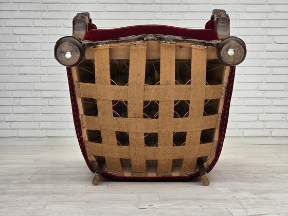 Image 1 of Chaise relax danoise des années 1960, velours de meuble rouge cerise, bois de chêne