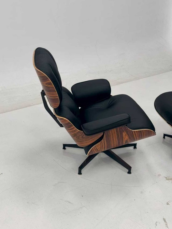 Image 1 of Herman Miller Charles en Ray Eames voor Lounge Chair met voetenbank