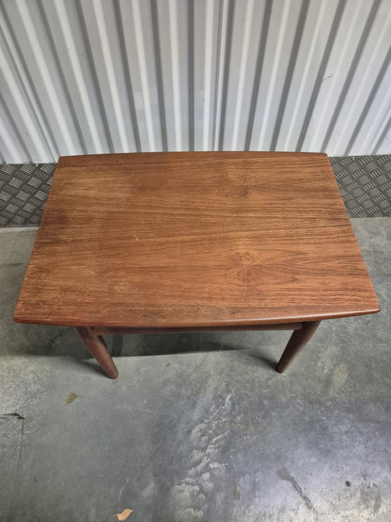 Image 1 of Table basse Grete Jalk, design danois
