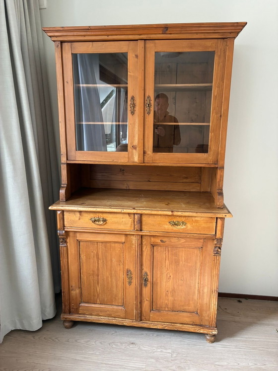 Image 1 of Mobile in pino con ante in vetro, composto da 2 parti.